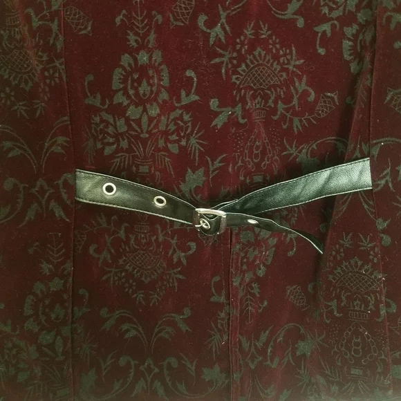 Spirit Halloween velvet faux leather vest - Picture 7 of 9